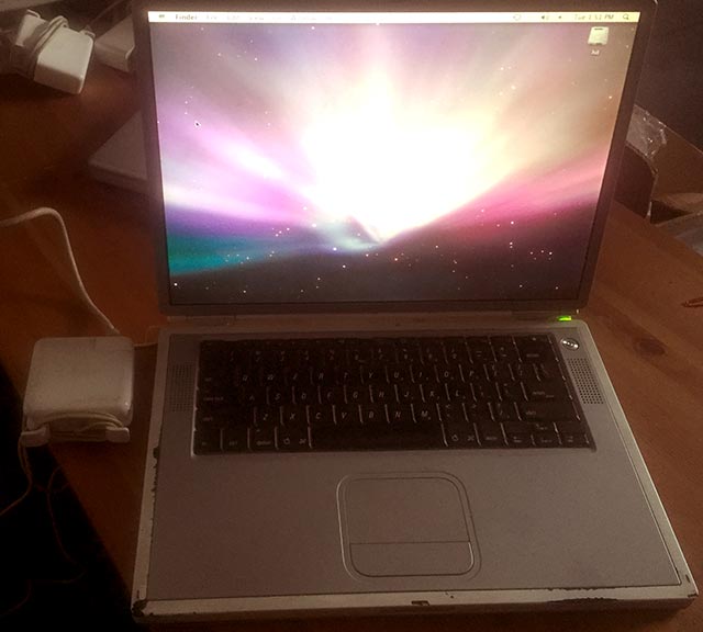 laptop_15mbp2003